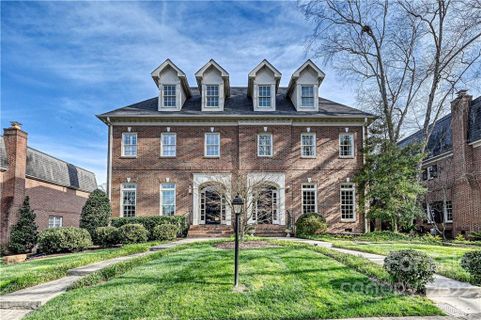 211 Perrin Place