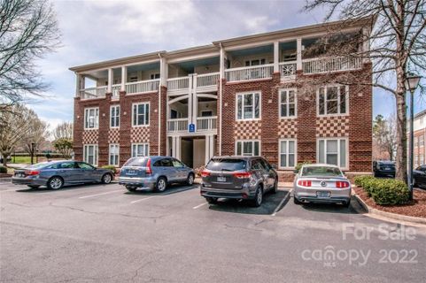 706 Northeast Drive 3
