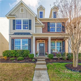15707 Carley Commons Lane