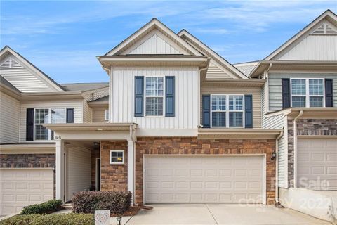 2636 Katy Flyer Avenue