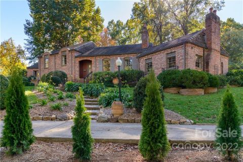 3234 Mountainbrook Road