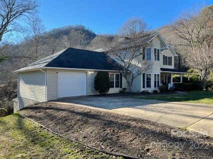 247 Lenwood Drive sold home in Forest Park, Waynesville, NC