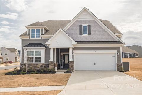 1205 Mackellar Drive