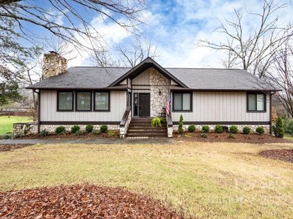 5617 Merrymount Drive sold home in Carmel Estates, Charlotte, NC