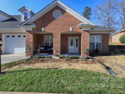 303 Knops Nob Road sold home in Northgate Off Main, Mooresville, NC