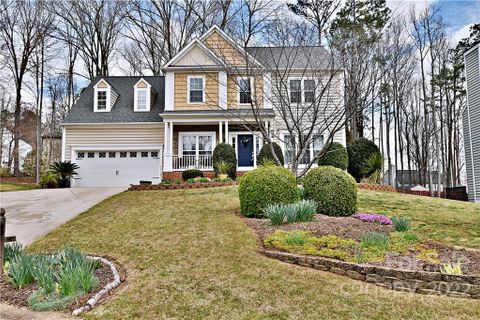 142 Creekside Drive