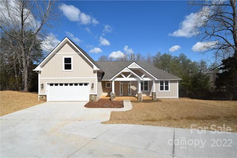 143 Woodridge Drive sold home in Southridge, Rutherfordton, NC