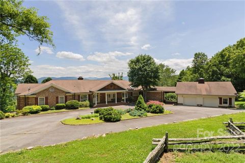 700 Happy Acres Road sold home in Ivy Hill, Waynesville, NC