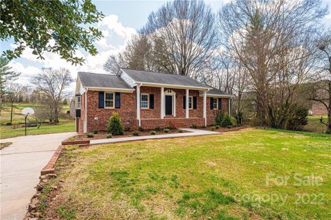 5027 Kennedy Street sold home in Olde Well South, Hickory, NC