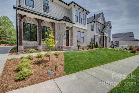 4 Oak Street sold home in Tower Crest, Belmont, NC