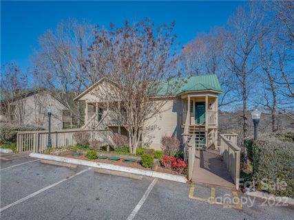 160 Whitney Boulevard 56