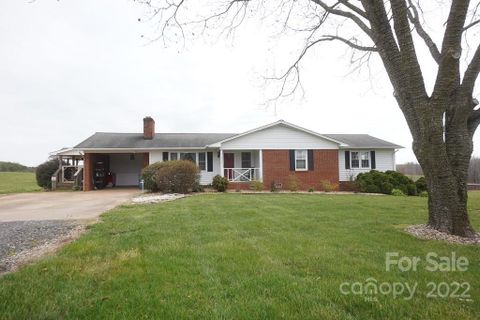 3224 Charlie Elliott Road sold home in Polkville, Shelby, NC