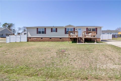 1005 Whisperwood Drive