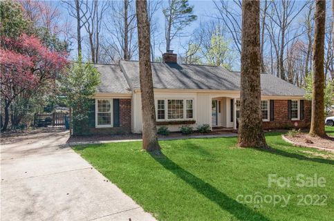 920 Black Oak Drive