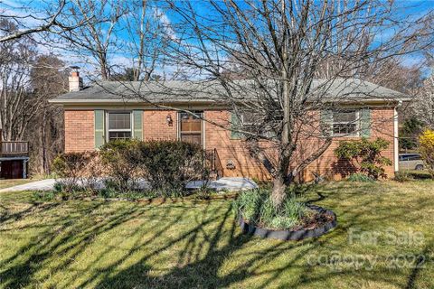 11 Birchwood Lane