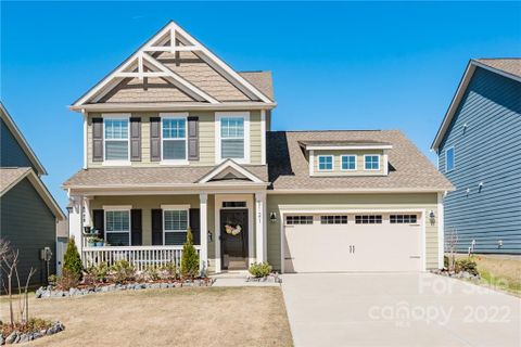 5121 Thomasville Drive