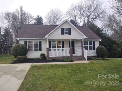 849 Prestwick Drive