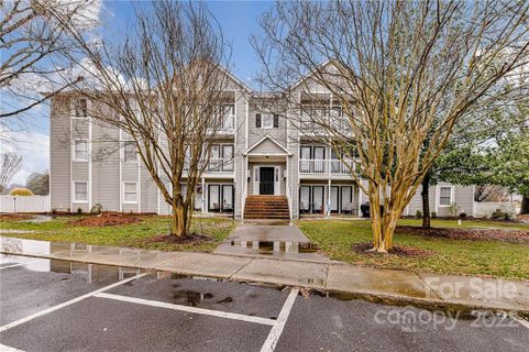 10206 Rose Meadow Lane