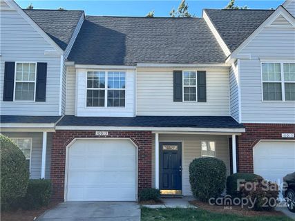 10013 University Park Lane