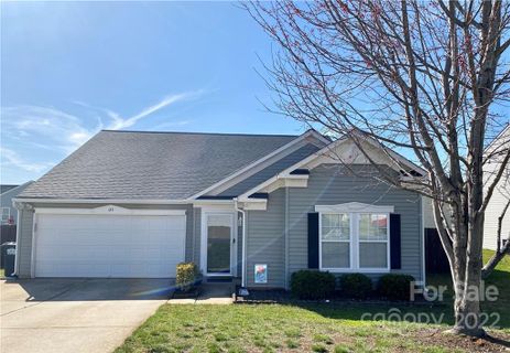 121 Valencia Lane