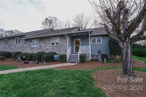 1502 Wellington Hills Circle