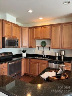 11132 Jc Murray Drive 302