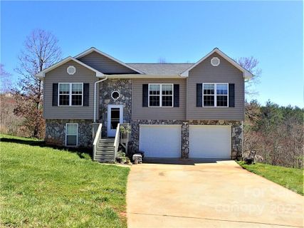 1102 Allman Ridge Road sold home in Grandview, Morganton, NC