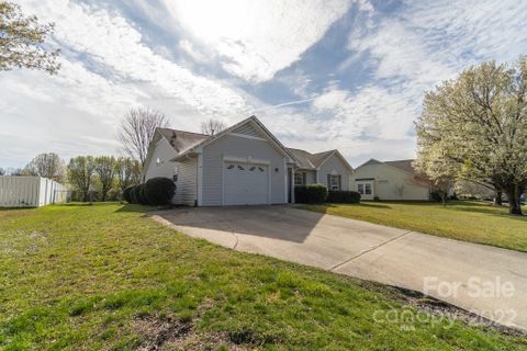 1007 Thorncrest Drive
