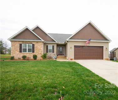 168 Greythorn Drive