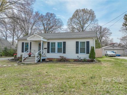 105 Maple Avenue sold home in Parkwood, Concord, NC