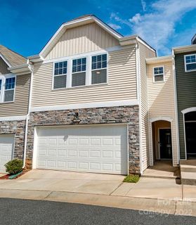 7337 Adare Mews Road