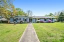 8431 Amelia Drive sold home in Charlotte, SC