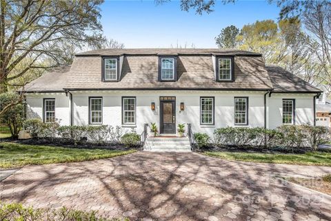 2419 Valencia Terrace