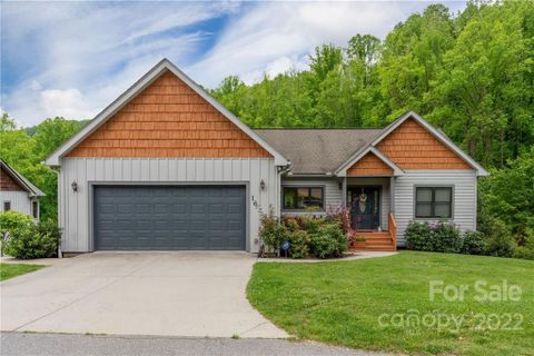 16 Constitution Avenue sold home in Trinity Cove, Waynesville, NC
