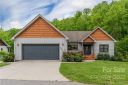 16 Constitution Avenue sold home in Waynesville, SC
