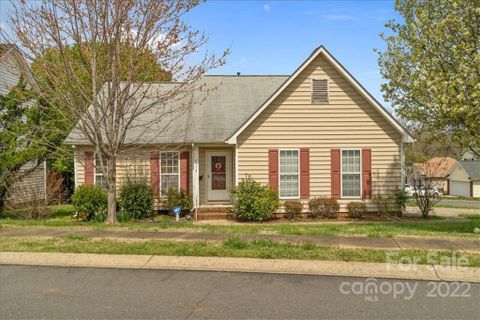 7314 Mapleridge Drive sold home in Starmount Forest, Charlotte, NC