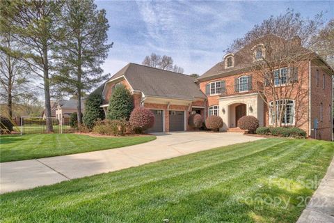 6128 Sharon Road