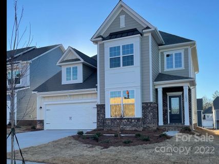 1024 Gabardine Lane