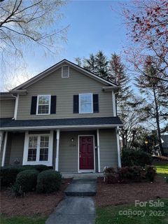 2724 Tiergarten Lane