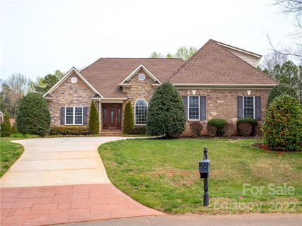 8004 Fletcher Court