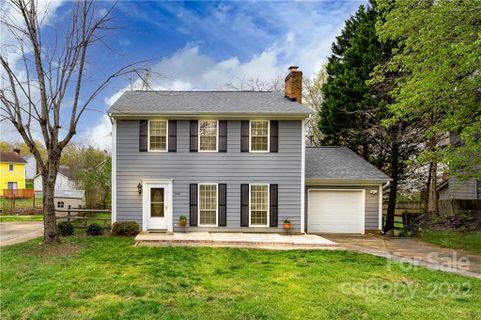 9008 Blue Willow Lane