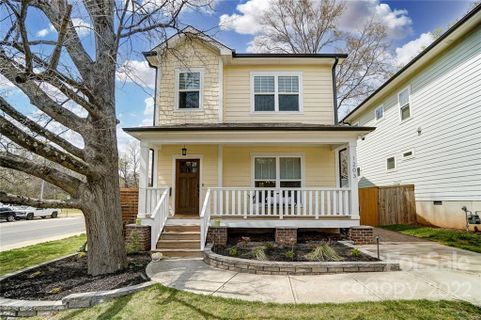 1203 Pinecrest Avenue