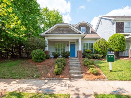 7142 Blakeney Greens Boulevard