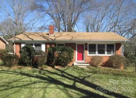 2207 Falmouth Road