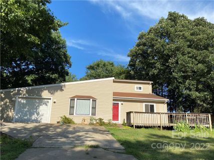108 Hillsboro Road sold home in Hillsborough, Taylorsville, NC