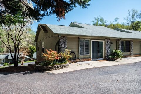 44 Jervey Road 4A sold home in One Tryon Place, Tryon, NC