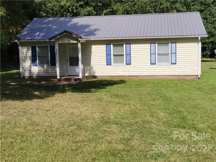 230 Branchwood Circle sold home in Ebenezer Village, Kings Mountain, NC