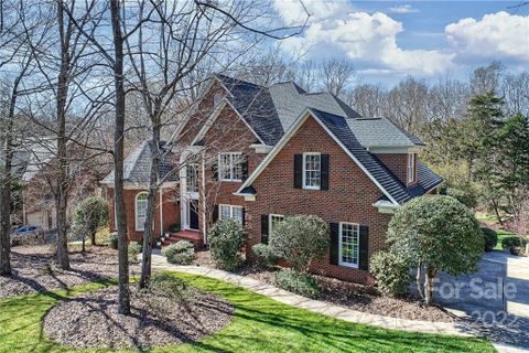 4524 Rosecliff Drive