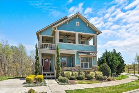 715 Herrons Ferry Road