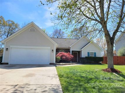 2816 Emerald Meadow Lane